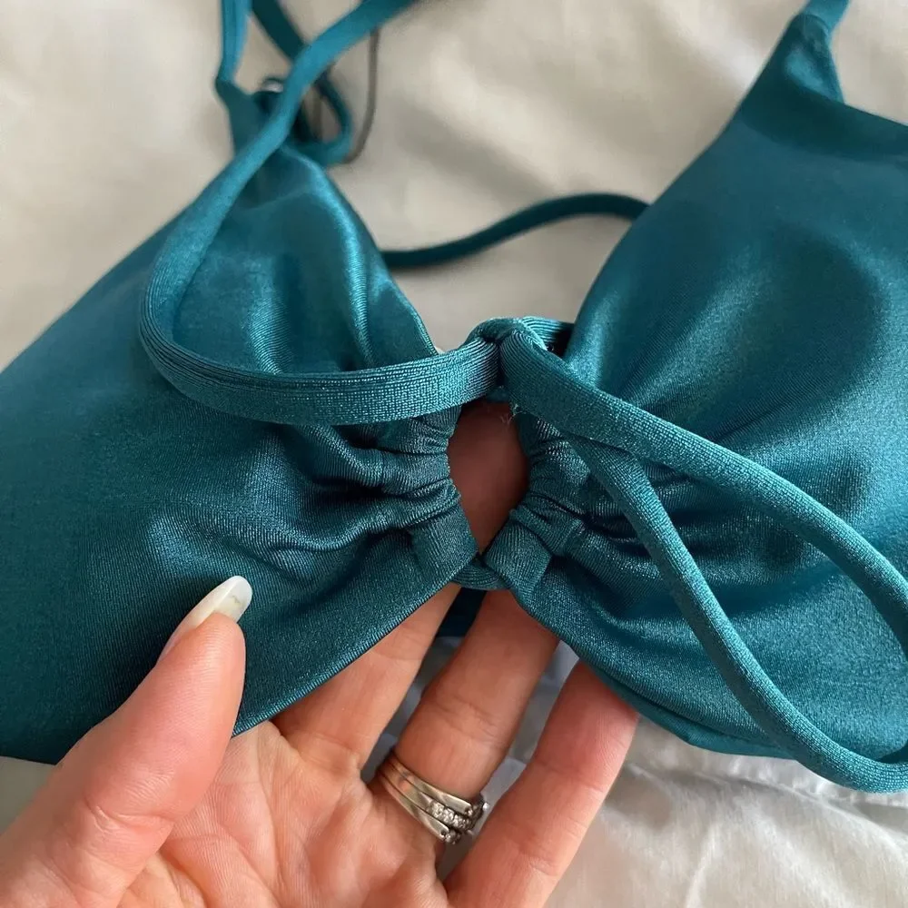 ONEONESWIMWEAR maggie green bikini top in emerald